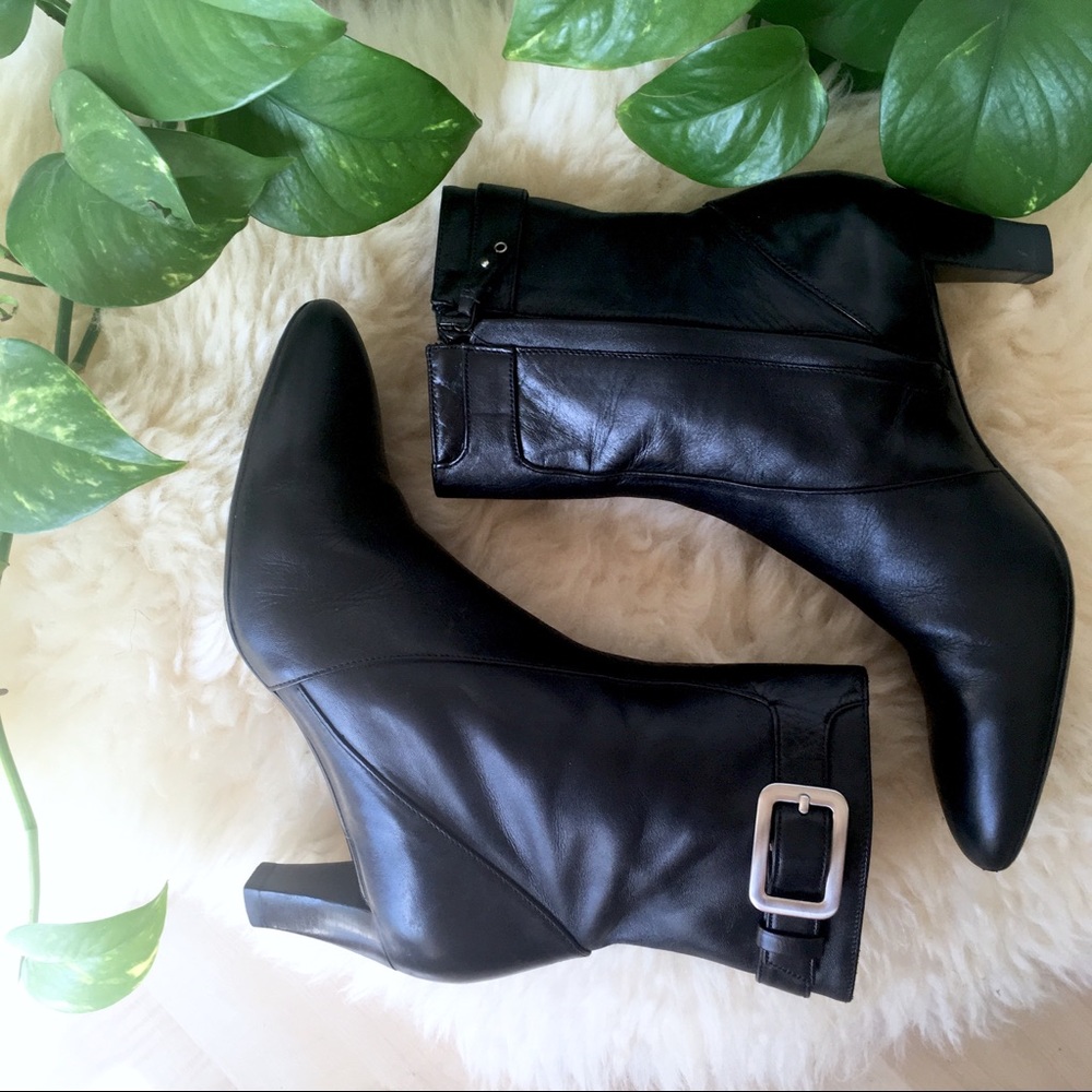 COLE HAAN Leather Point Toe Ankle Boot Black 7 - Picture 5 of 8